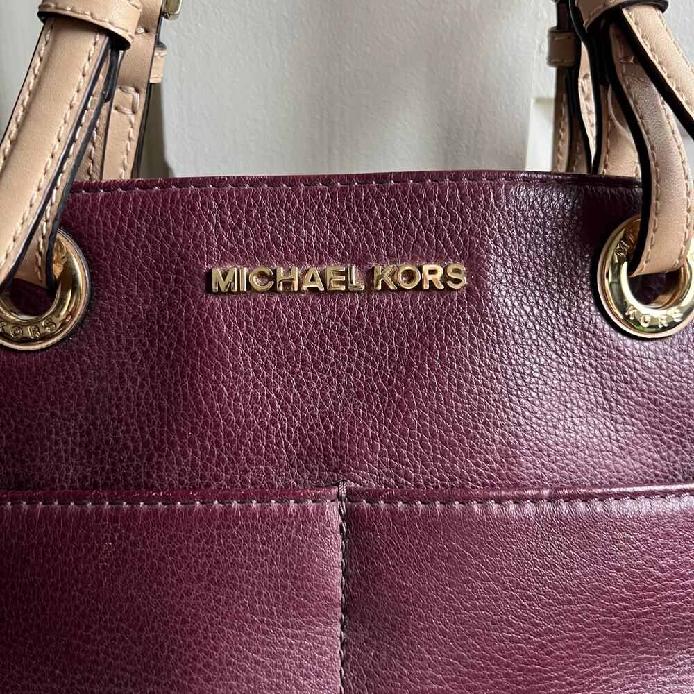 Michael Kors Bedford Pebbled Tote Burgundy Wine Red Leather Shoulder Bag Purse - Picture 4 of 8